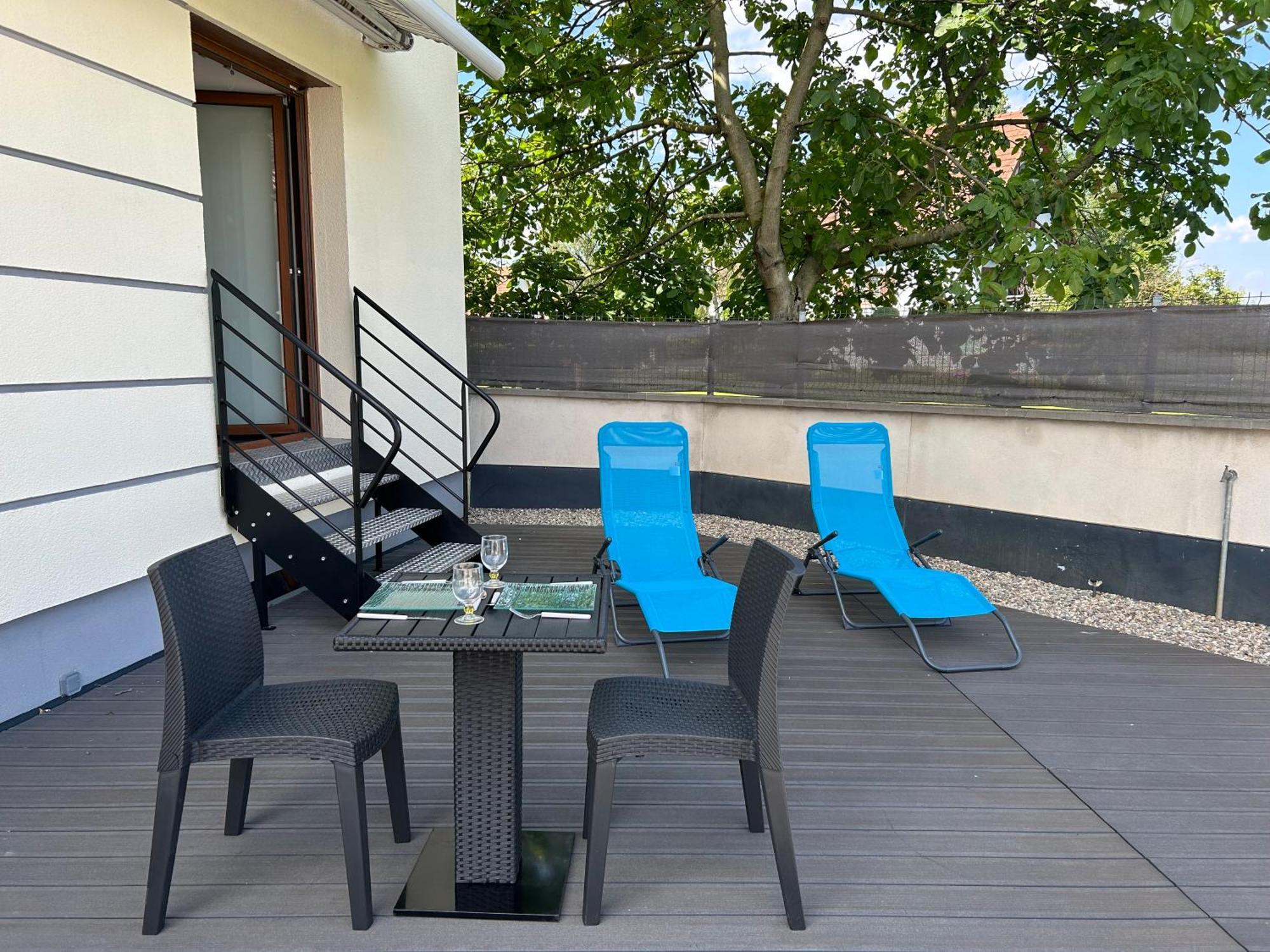 Charmant Studio Avec Terrasse Ebersheim Bagian luar foto